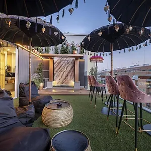 Lejlighed On Designed For Adults, Sevilla