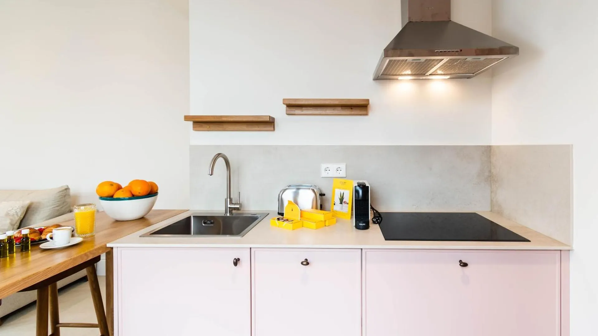 Betis Suites-La Campana Seville Apartment