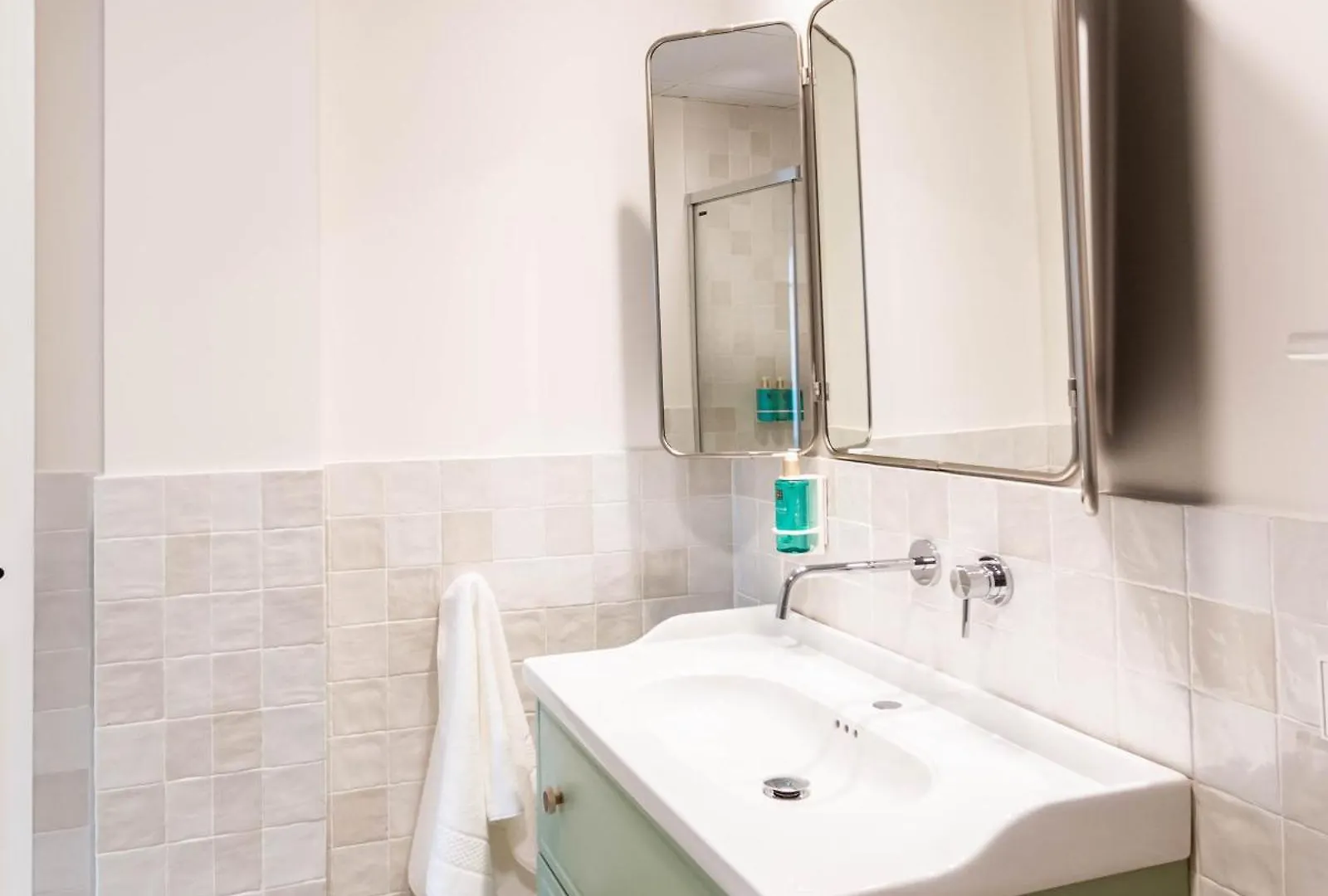 Betis Suites-La Campana Seville Apartment