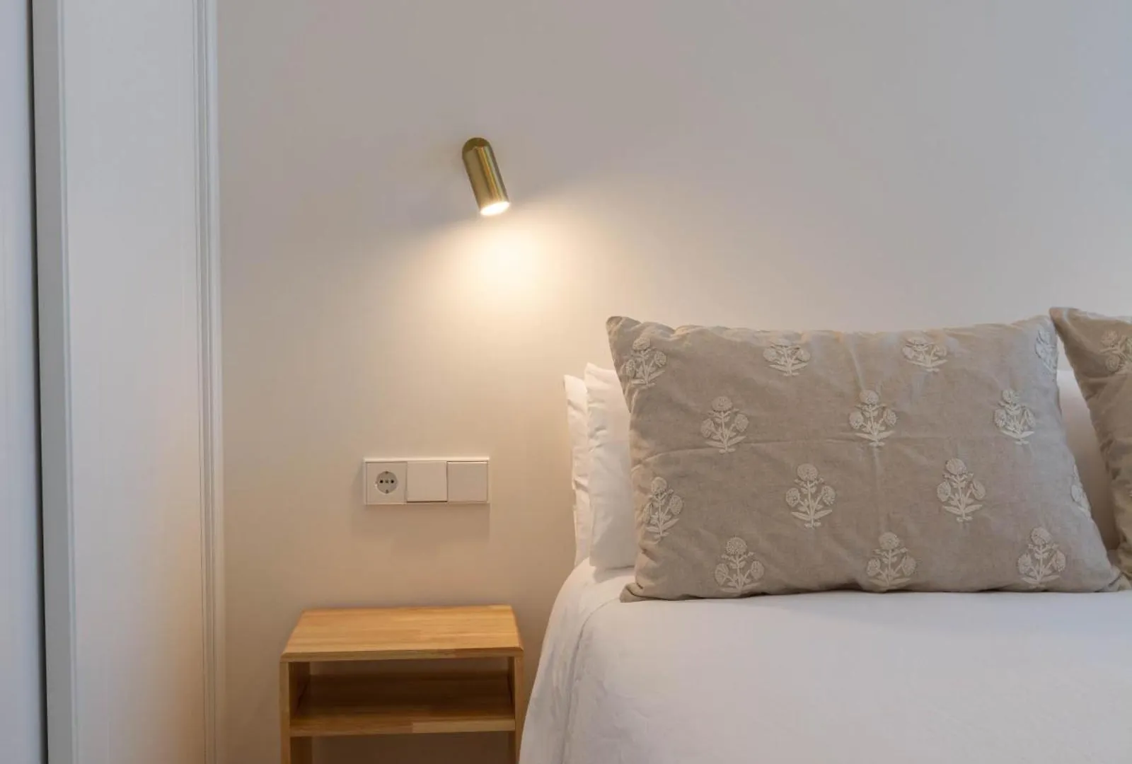 Betis Suites-La Campana Seville Apartment