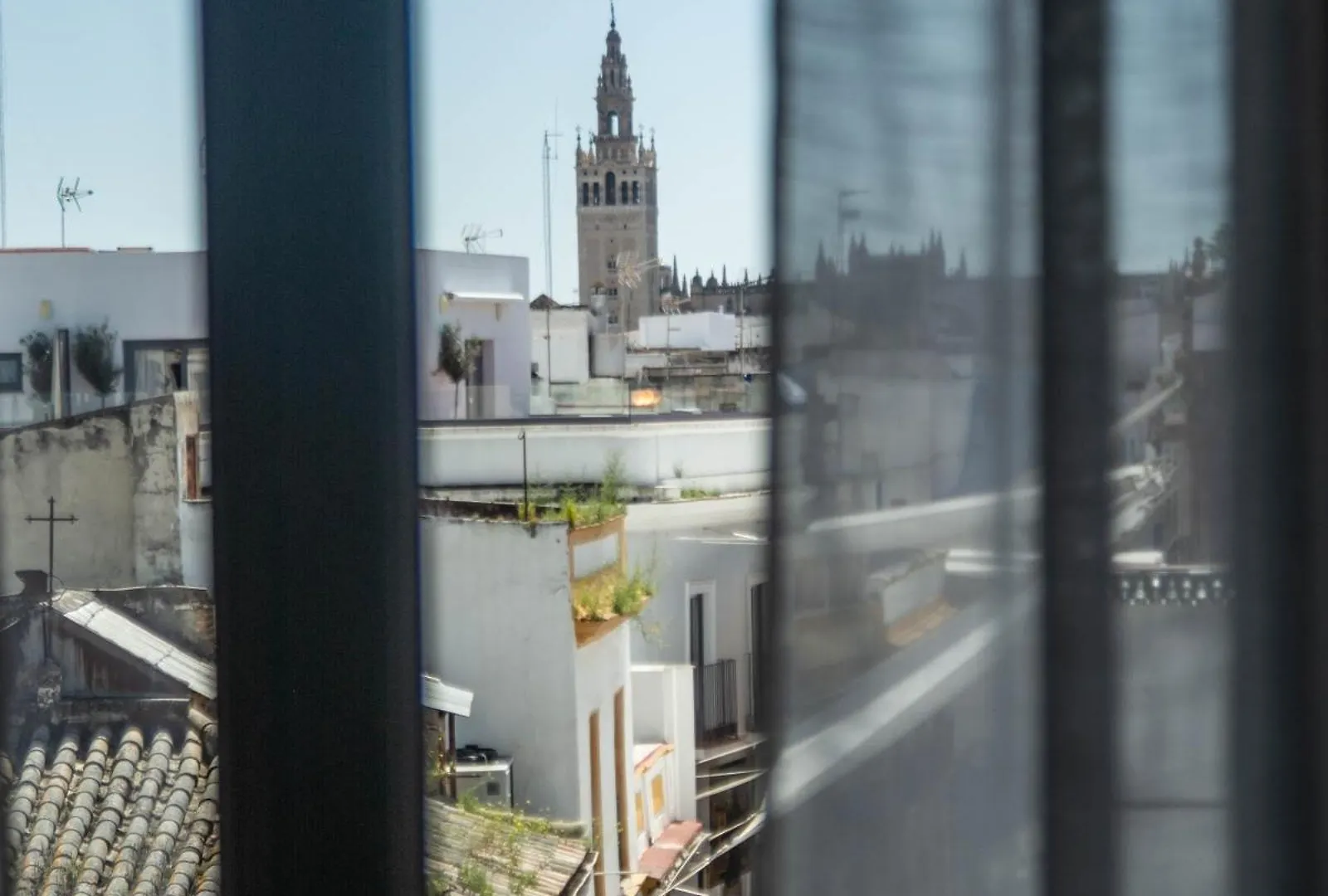 Betis Suites-La Campana Seville 0*,  Spain
